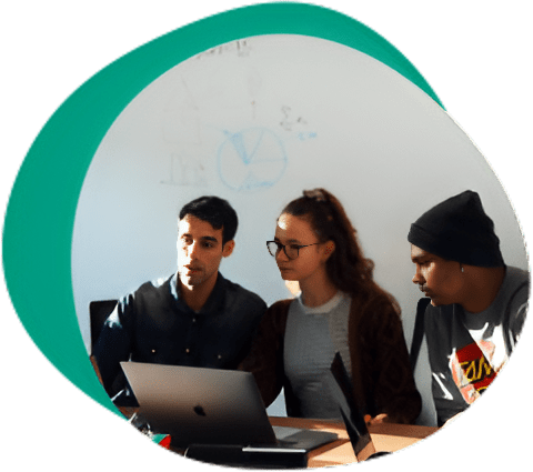 Trabaja con nosotros